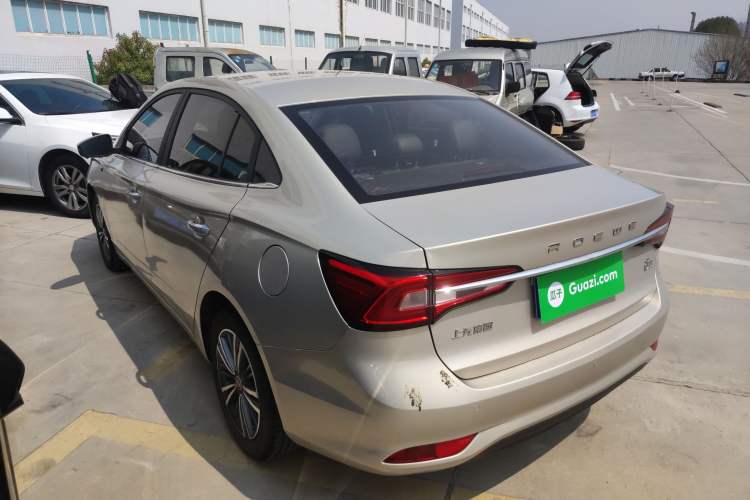 Used Roewe i5 2019 1.5L Automatic 4G Connected Langhao Edition