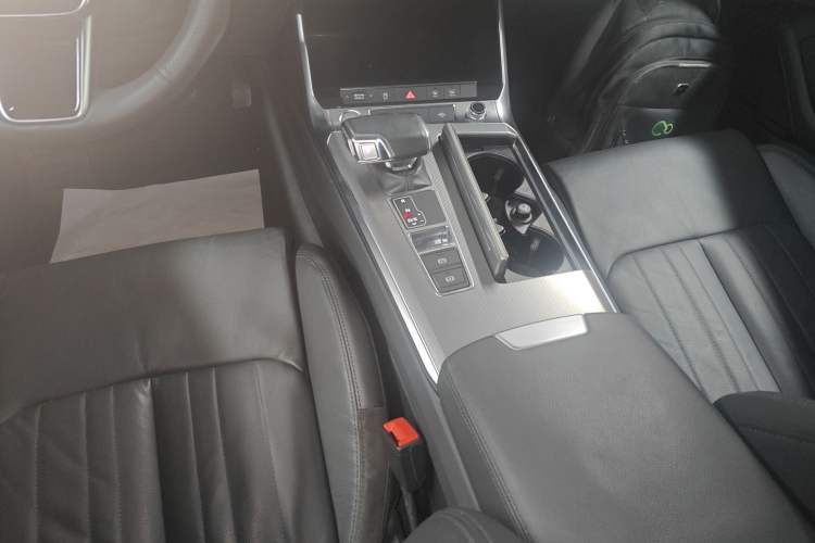 Used Audi A6L 2019 40 TFSI Luxury Prestige Edition
