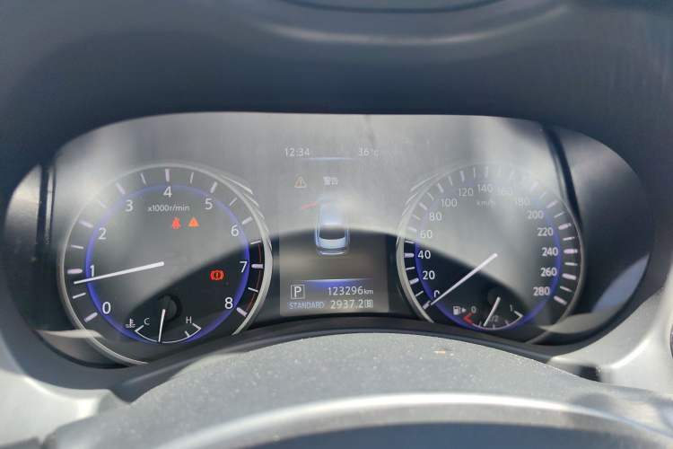 Used Infiniti Q50 2014 2.0T Luxury Edition