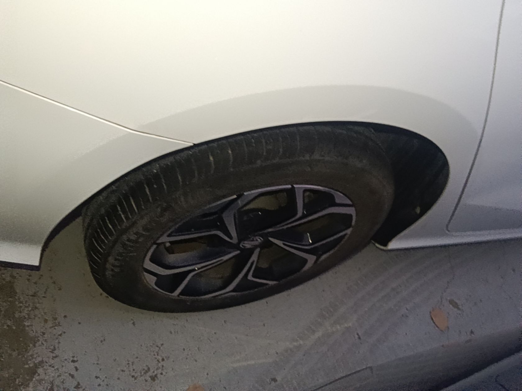 MG 5 2023 180 DVVT CVT Flagship Edition — снимка 11