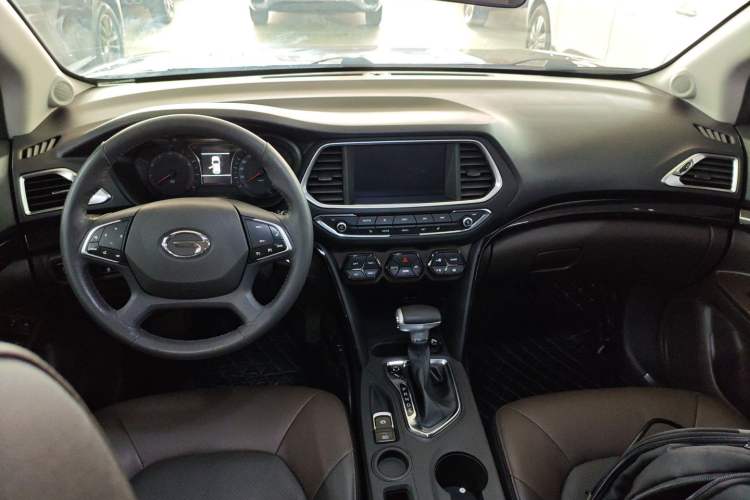 Used GAC Trumpchi GS4 2017 235T Automatic Two-Wheel Drive Luxury Smart Connectivity Version
