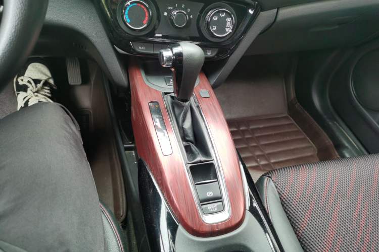 Used Honda XR-V 2015 1.8L EXi CVT Comfort Version