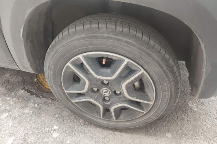 Used Dongfeng NAMMI BOX 2022 Chasing Wind Edition 331 km Standard Model