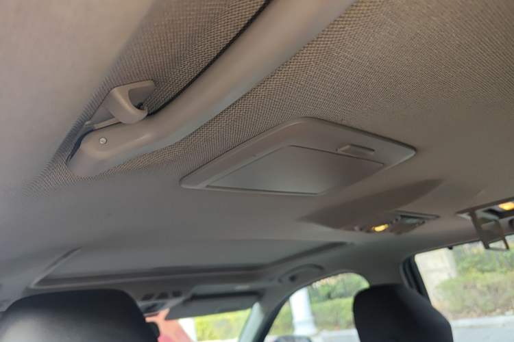 Used BMW 3 Series 2014 320Li Fashion Model
