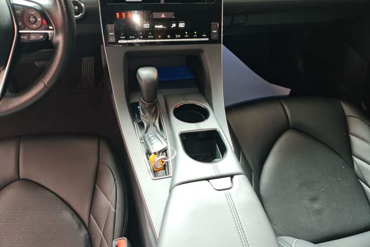 Used Toyota Avalon 2019 2.5L Ambition Version China V Standard
