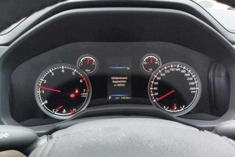 Used Toyota Land Cruiser 2022 3500 3.5T GXR with 20 Wheels Velvet Interior Ambient Lighting and Creep Mode—Middle East Edition Instrument Cluster