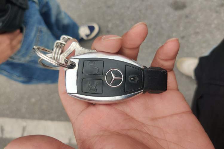 Used Mercedes-Benz GLC 2019 GLC 200 L 4MATIC Vehicle Key