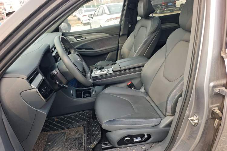 Used ARCFOX Alpha T 2022 653S+ 160kW
