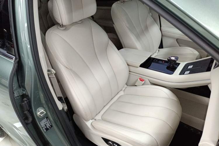 Used Hima AITO M7 2022 1.5T Four-Wheel Drive Flagship Edition Right Front Seat