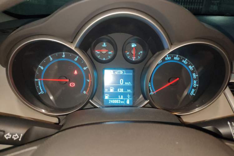 Used Chevrolet Cruze 2015 1.5L Classic SL MT