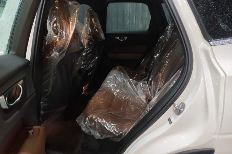 Used Volvo XC60 2025 B5 Four-Wheel Drive Smart & Advanced Luxury Edition