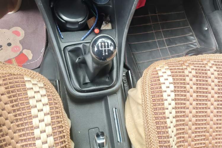 Used Volkswagen Santana 2013 1.6L Manual Comfort Edition
