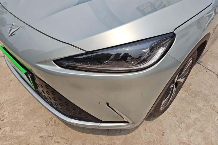 Used ARCFOX Alpha S 2022 525S 160kW Left Front Headlight