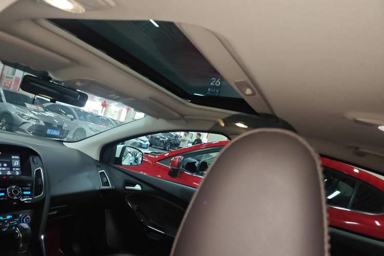 Used Ford Focus 2018 Two-Door Classic EcoBoost 125 Automatic Supercharged Style SmartDrive Edition