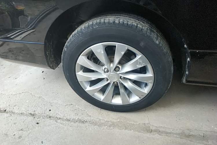 Used FORTHING CM7 2016 2.0T Automatic Luxury Version