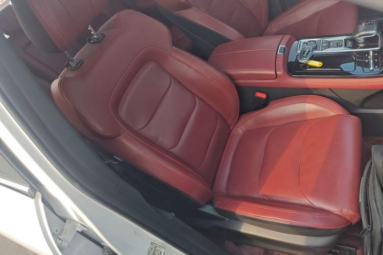 Used JETOUR X70 2021 Zhuge 1.6T DCT Junshi 5-seater