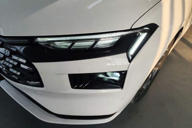 Used Ford Mondeo 2025 2.0T EcoBoost Luxury Version