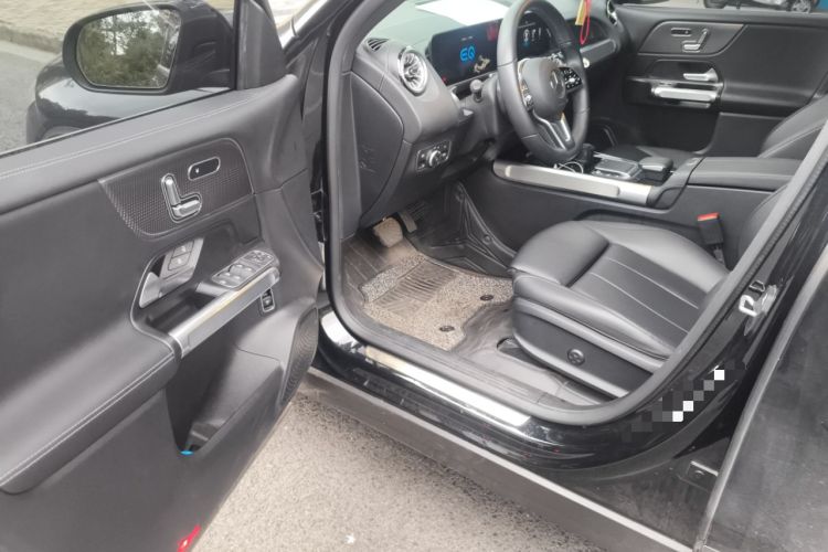 Used Mercedes-Benz EQB 2023 Facelift EQB 260 Driver Seat