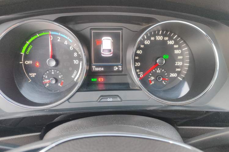 Used Volkswagen Tiguan L New Energy 2019 430 PHEV Hybrid Luxury Edition Odometer Close Up