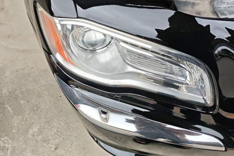 Used Chrysler 300C 2013 3.6L Luxury Edition