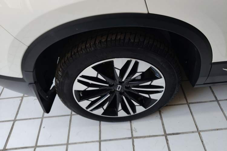 Used Bestune T77 2023 1.5T Automatic Luxury Model
