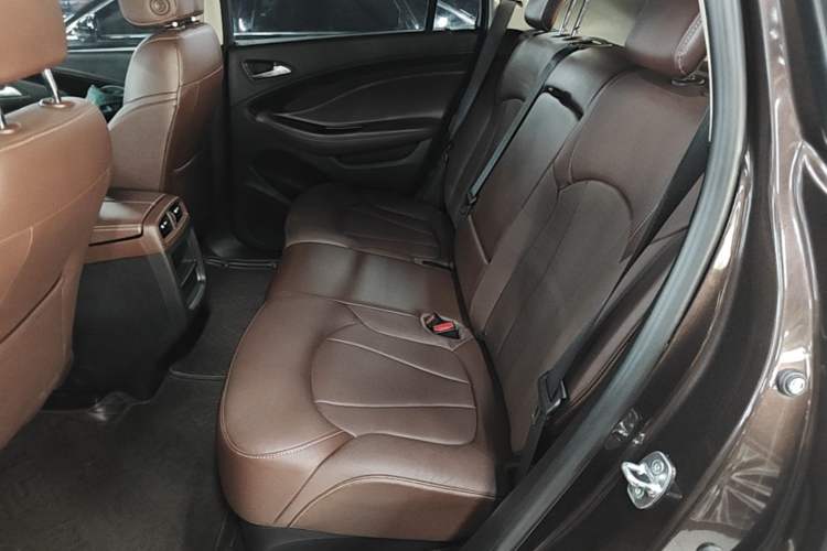 Used Buick Envision 2021 532T Two-Wheel-Drive Elite Version Left Rear Seat