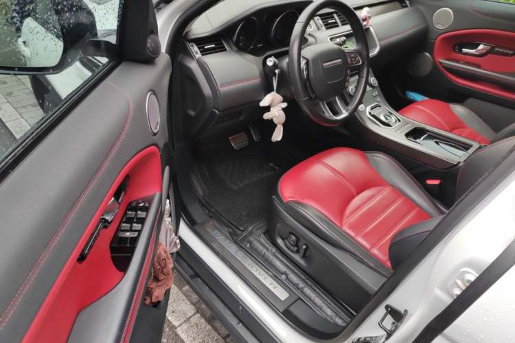 Used Land Rover Range Evoque 2018 240 PS SE DYNAMIC Smart Edition