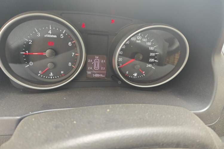 Used Haval H6 2015 Upgraded Model 1.5T Manual Two-Wheel Drive Elite Version