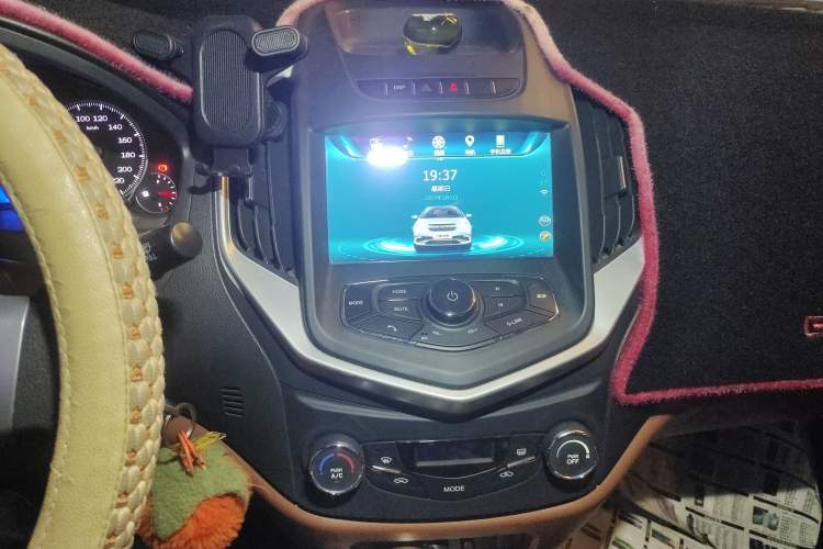 Used Geely Auto Diamond 2016 1.5L Manual Entry-Level Trim