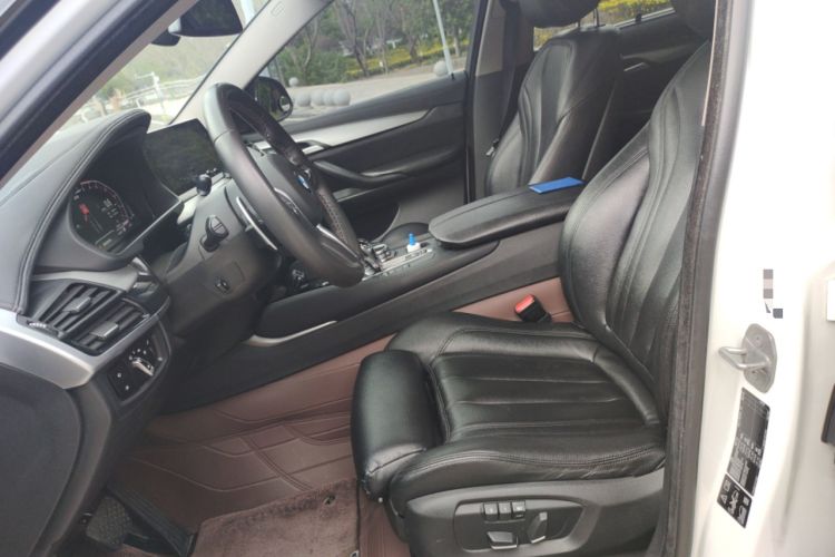 Used BMW X6 2015 xDrive35i U.S. specification
