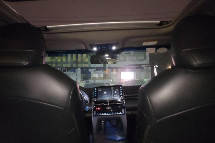 Used Toyota Avalon 2019 Dual-Engine 2.5L Luxury Edition China VI Standard