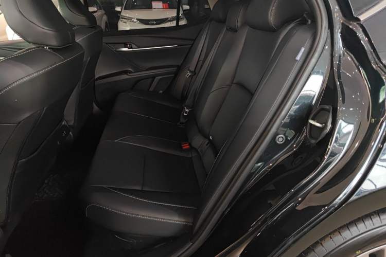 Used Toyota Camry 2024 Dual-Motor 2.0 HGVP Luxury Edition Left Rear Seat