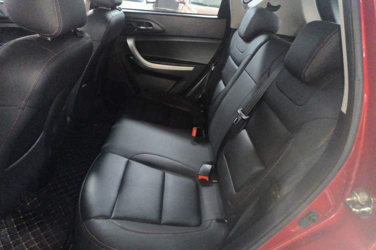 Used CHANGAN CS35 2016 1.6L Automatic Luxury Model China V Standard Left Rear Seat