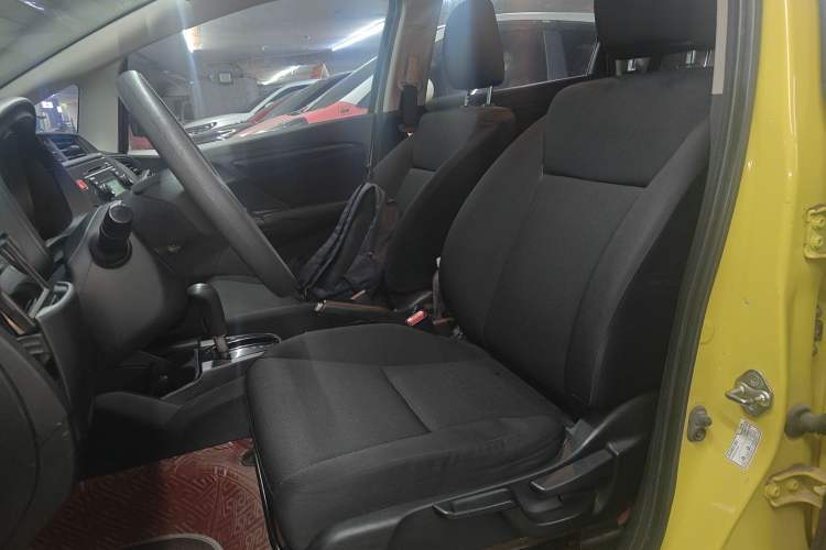 Used Honda Fit 2014 1.5L LX CVT Comfort Model Left Front Seat