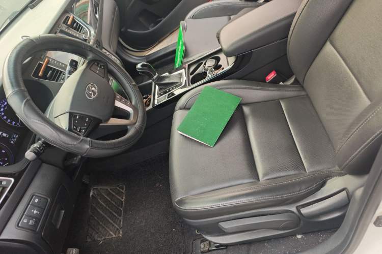 Used Hyundai Mistra 2014 1.8L Automatic Smart GLS Left Front Seat