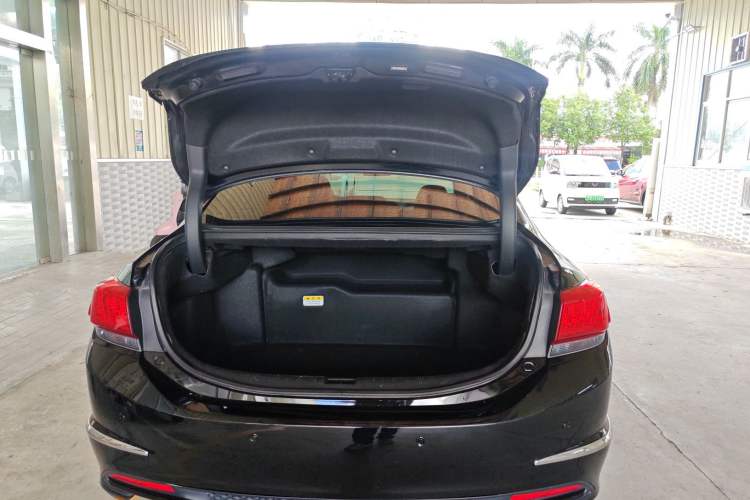 Used Honda Spirior 2017 Hybrid 2.0L Pure Drive Edition
