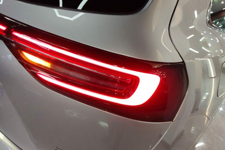 Used Hima AITO M7 2024 1.5T Rear-Drive Plus Version 6 Seats Exterior 3