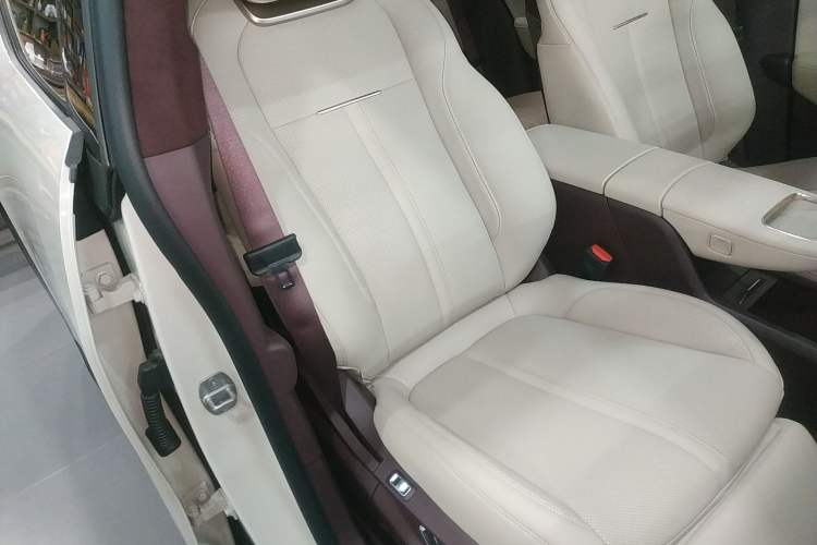 Used Zeekr X 2025 Four-Seater Rear-Drive Cube Version
