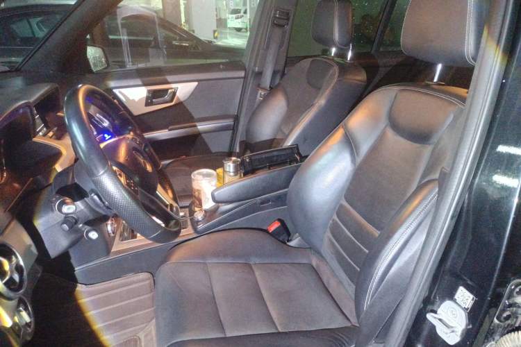 Used Mercedes-Benz GLK-Class 2015 GLK 260 4MATIC Fashion Edition Ultimate Version
