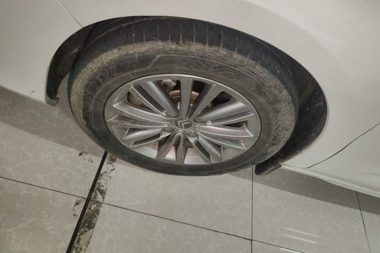 Used Citroen C4L 2015 1.8L Manual Leading Edition
