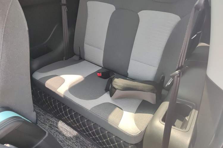 Used Chery New Energy Little Ant 2021 150 000 Yuan Ant Fan Edition Ant Stylish Version Lithium-Ion Battery