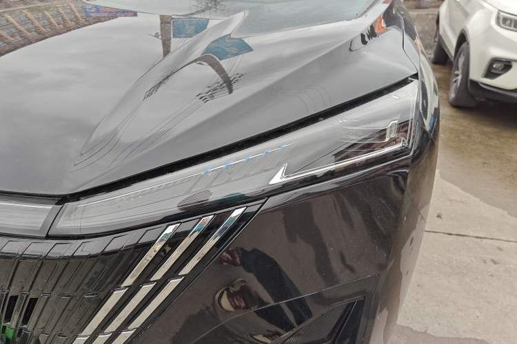 Used Dongfeng Aeolus Mage 2023 1.5T Luxury Edition