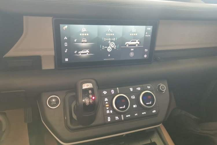 Used Land Rover Defender 2020 110 P400 Dark Special Edition