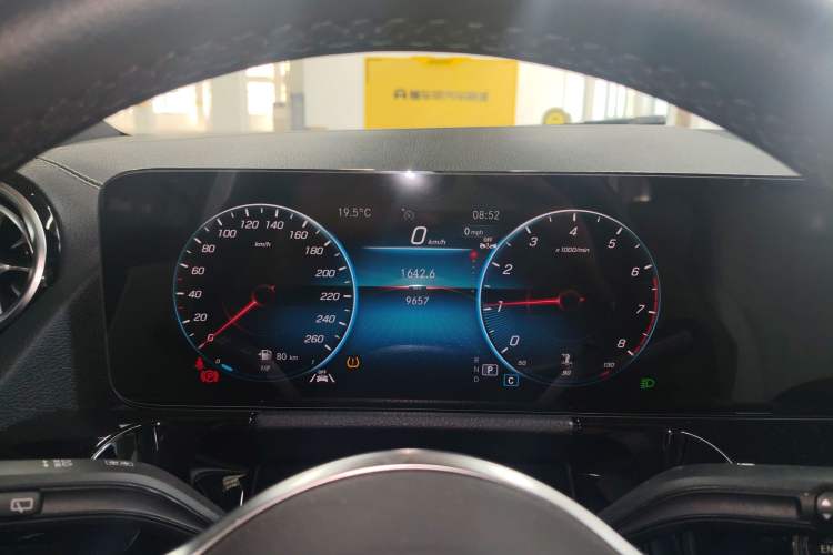 Used Mercedes-Benz GLA 2023 GLA 220
