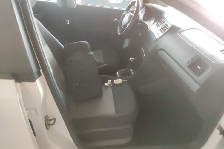 Used Volkswagen Polo 2016 1.4L Automatic Trendy Model Right Front Seat