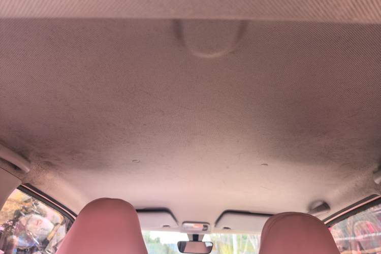 Used Wuling Hongguang MINIEV 2021 Macaron Premium Model – Lithium Iron Phosphate Headliner