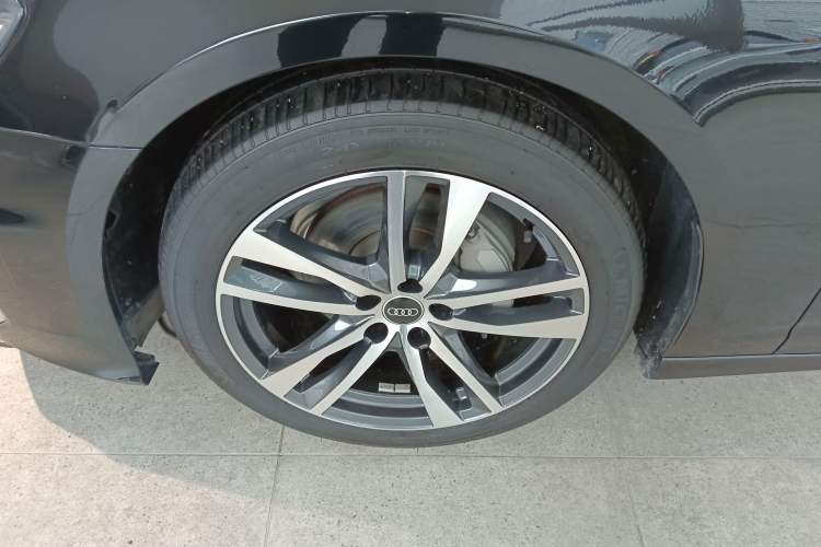 Used Audi A6L 2023 Revised 40 TFSI Luxury Dynamic Edition
