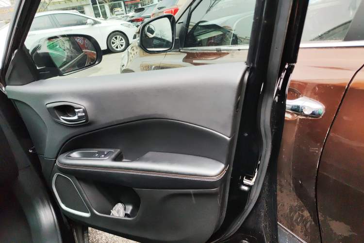 Used Jeep Compass 2020 220T Automatic Leading Edition