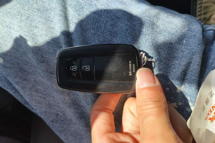 Used Toyota IZOA 2018 2.0L Yichi Edition China V Standard Vehicle Key