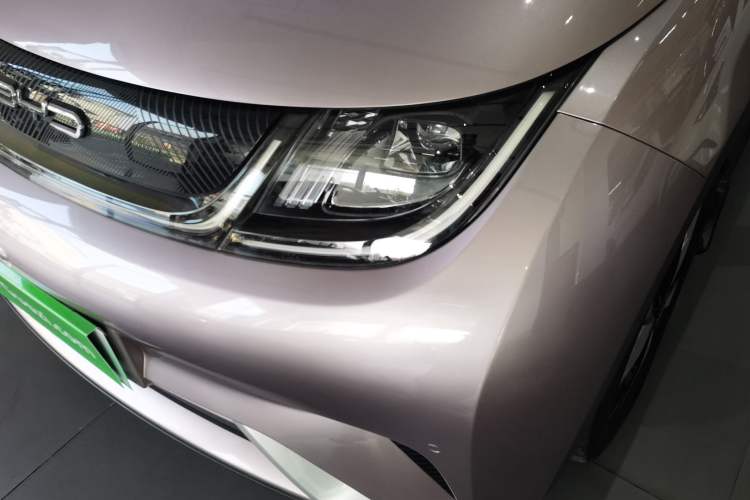Used BYD Dolphin 2023 420 km Fashion Edition